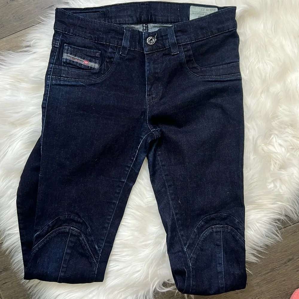 Gently Used DIESEL Skinny Jeans BIBI - SZ 27 Women’s